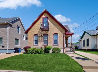 2102 Carmel Ave, Racine, WI 53405