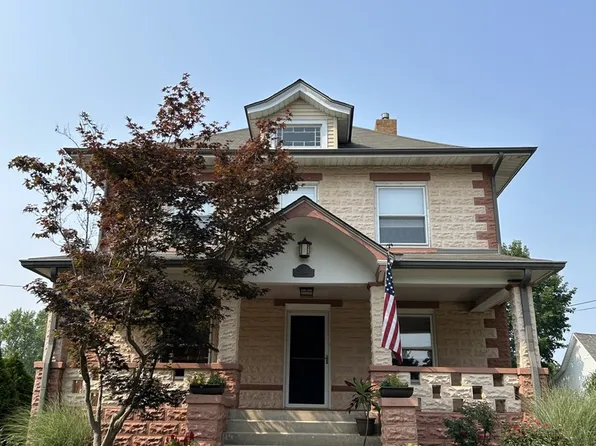 11614 2nd St, Huntley, IL 60142