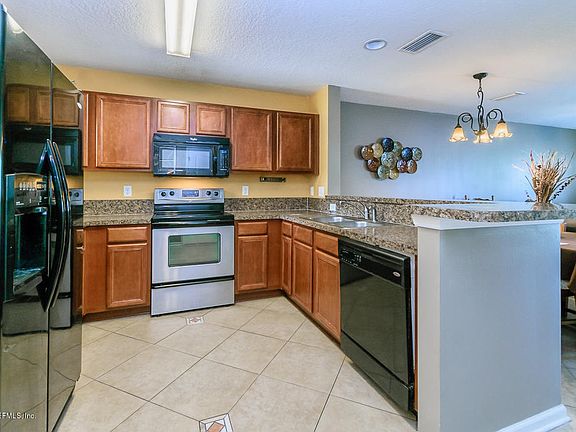 2nd image of 157 Monte Carlo Ct