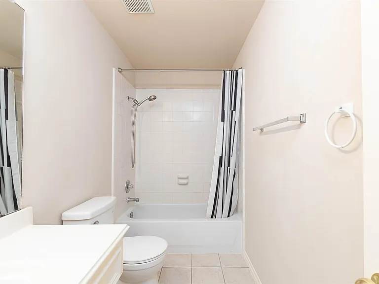21418 Grand Hollow Ln — Photo 31