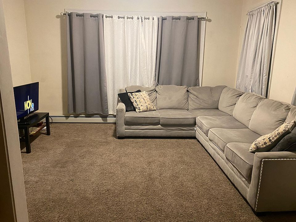 1st image of 15 Beaver Ave #2