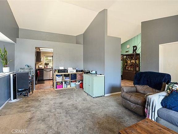 5th image of 44096 Alsace Ln