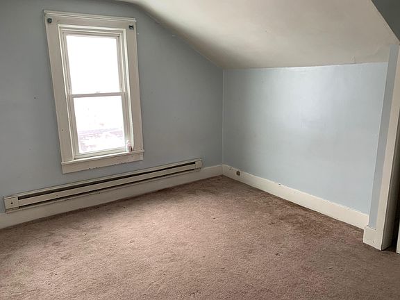 4th image of 763 Snider St