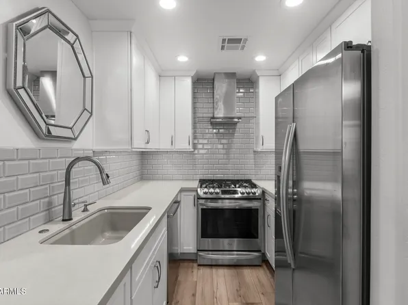 5015 E CHEYENNE Drive #10, Phoenix, AZ 85044