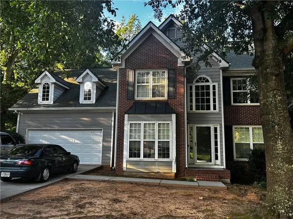 1402 Pickets Ct SE, Conyers, GA 30013