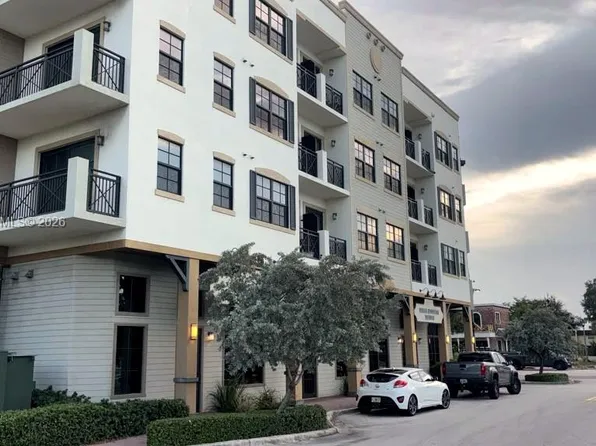 4100 SW 64th Ave #408, Fort Lauderdale, FL 33314