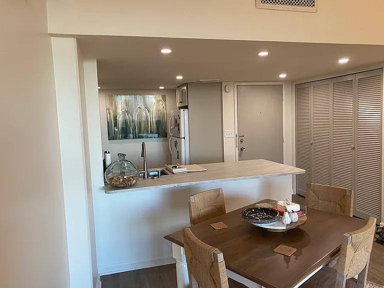 14 Lockwood Dr #7H — Photo 19