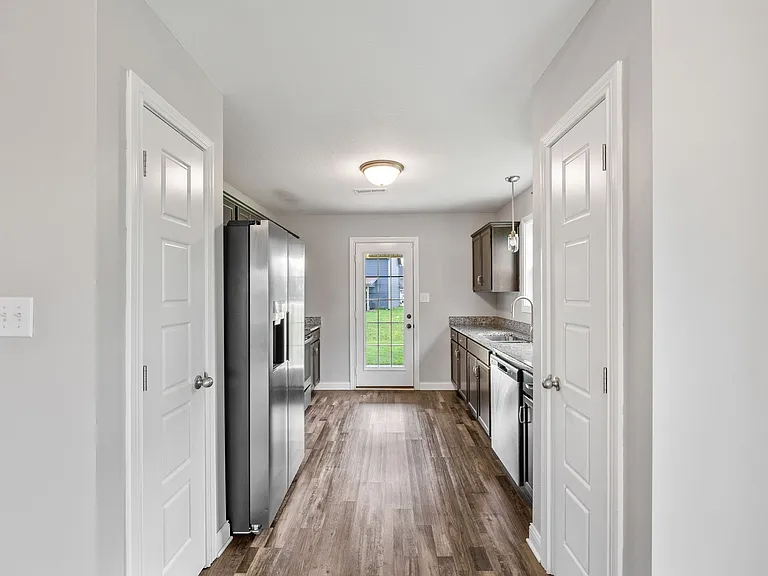 401 Irish Hills Dr — Photo 11