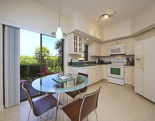 4th image of 1627 Starling Dr #103-3