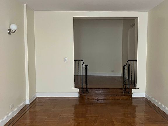 2nd image of 60 Seaman Ave APT 2J