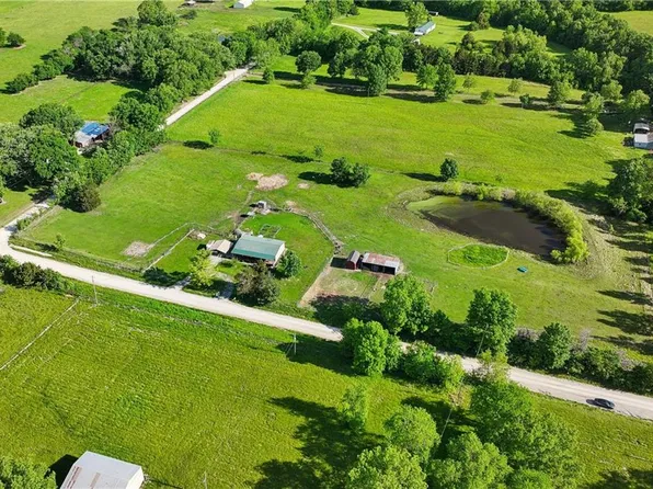 34100 E 189th St, Pleasant Hill, MO 64080