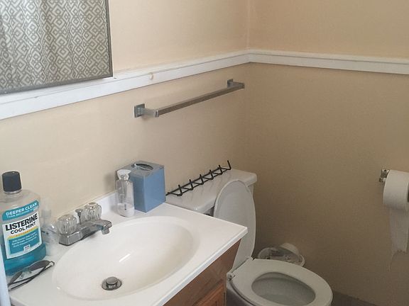 4th image of 154 Callodine Ave