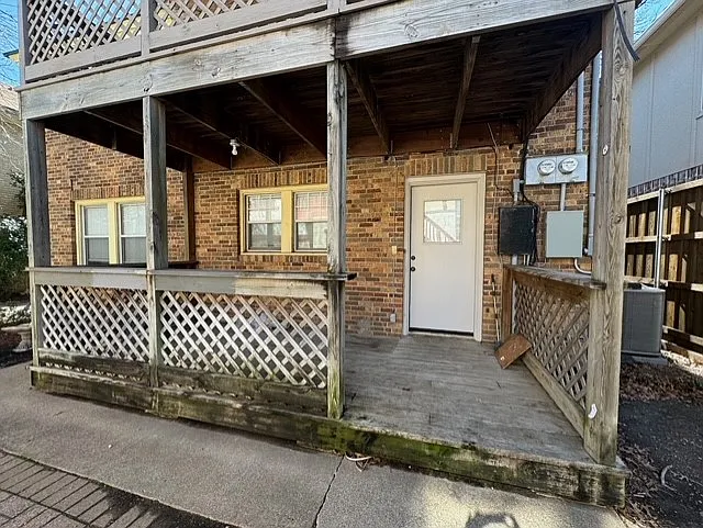 4027 Herschel Ave — Photo 11