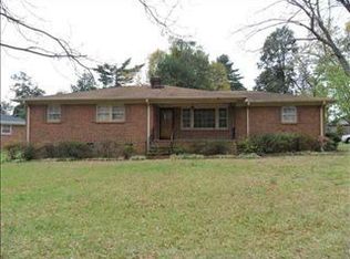 9 Blue Mist Dr, Greenville, SC 29611