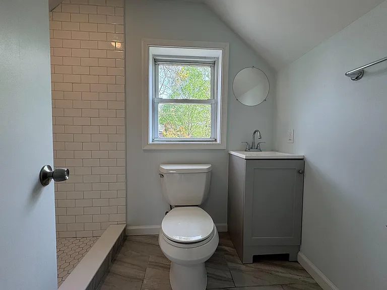 9405 Rhode Island Ave — Photo 17