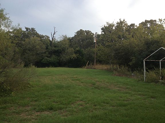 2nd image of 5035 Raymond Stotzer Pkwy
