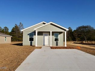 5441 Bayleaf Dr, Crestview, FL 32539