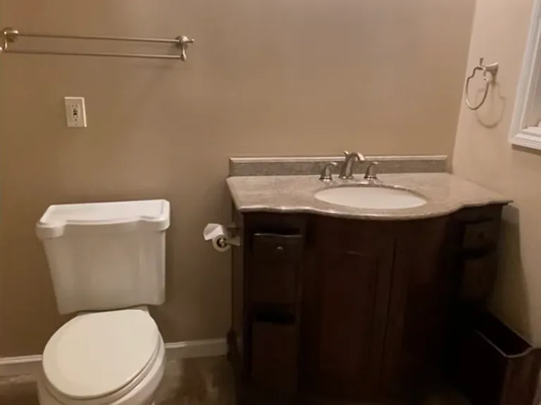 5143 Rafton Dr — Photo 32