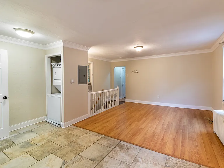 5910 Bryant St — Photo 13