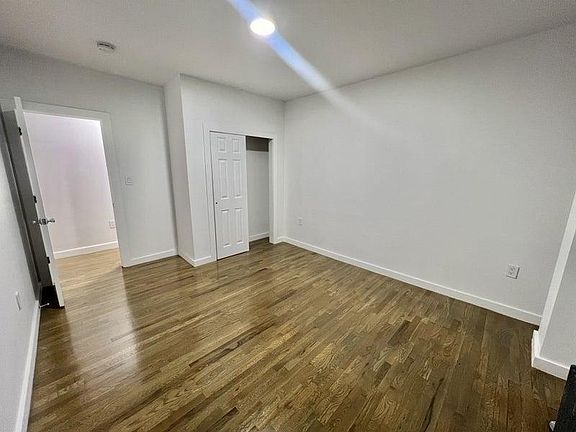 3rd image of 130 Fort Washington Ave APT 2G