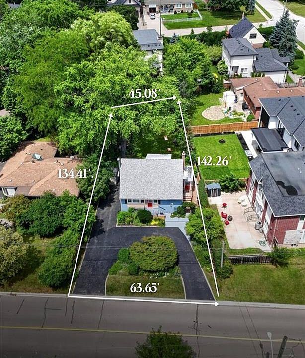 1st image of 487 Wildwood Dr