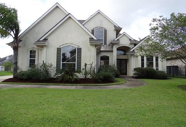 1st image of 11409 N Saint Andrews Cir