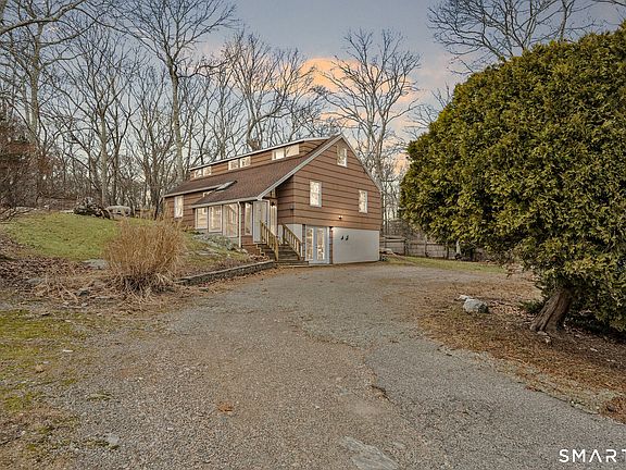 2nd image of 281 Fishtown Road