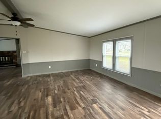 387 E Perry Rd, Ligonier, IN 46767