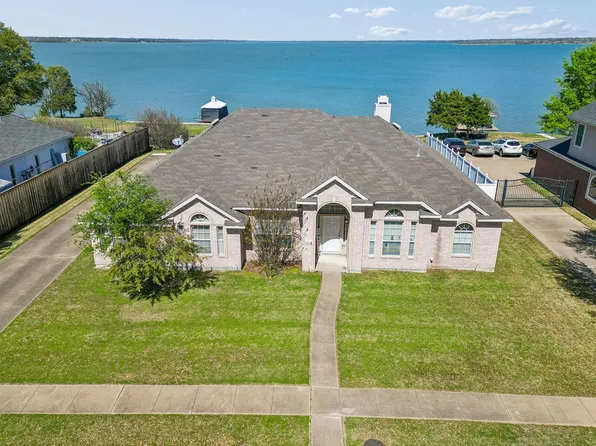 9001 Briarcrest Dr, Rowlett, TX 75089