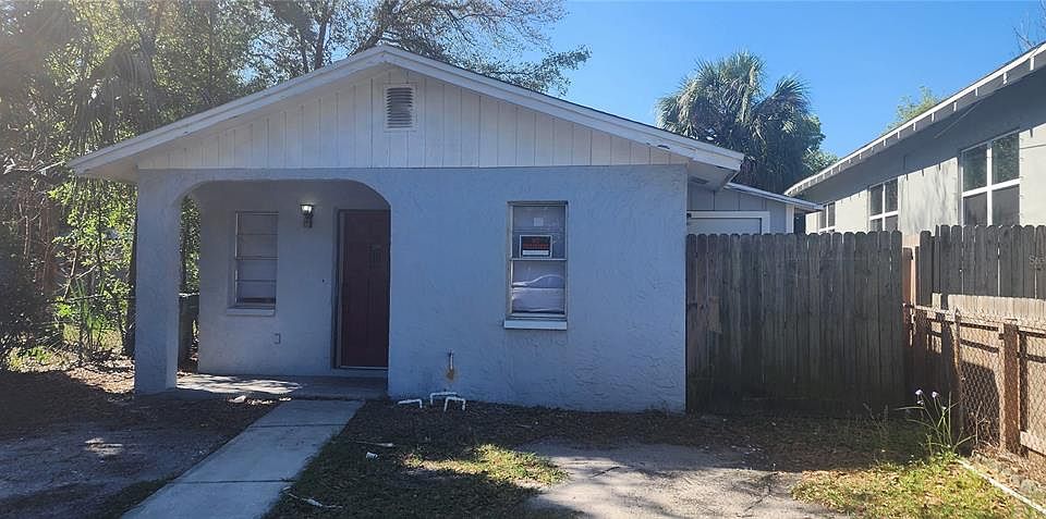 1st image of 2709 E 17th Ave