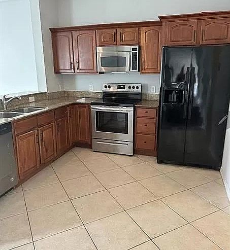 1st image of 1310 SW 44th Ter #1306