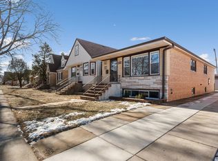 3046 N Oleander Ave, Chicago, IL 60707