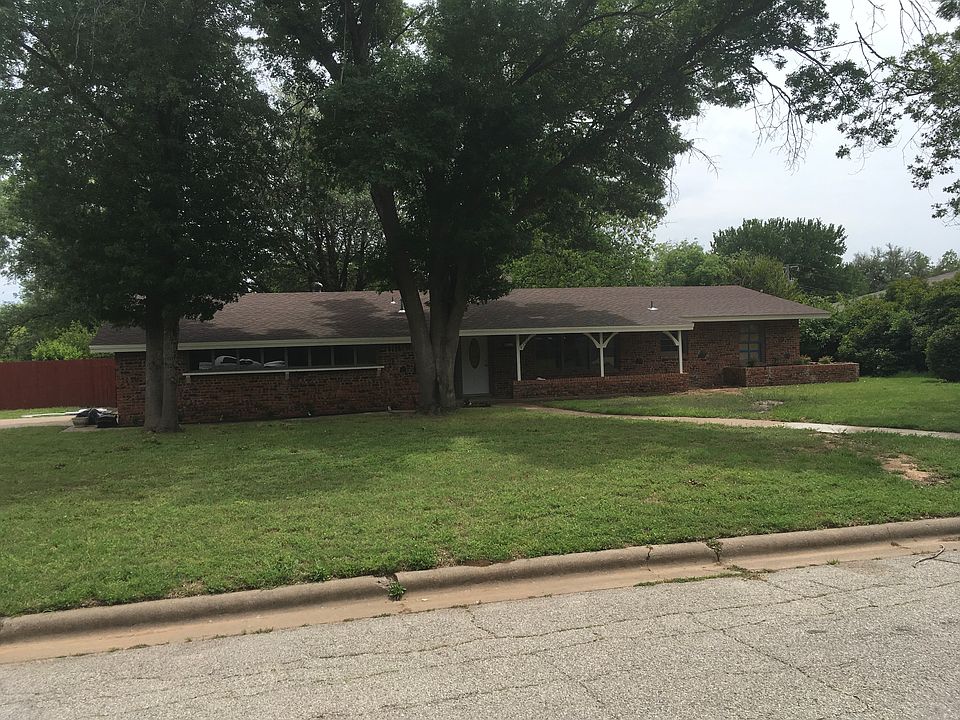1st image of 4501 Meadowbrook Dr