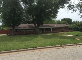 4501 Meadowbrook Dr, Wichita Falls, TX 76308