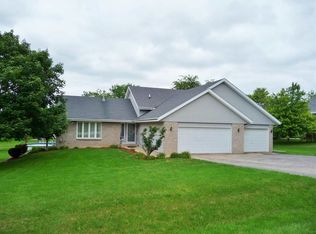 6704 Prairie Flower, Roscoe, IL 61073