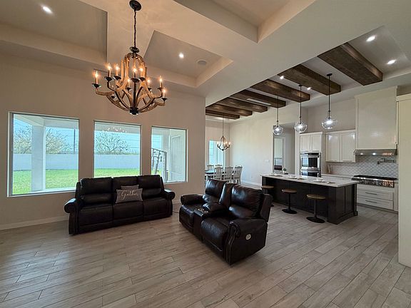 3rd image of 2929 Melville Loop