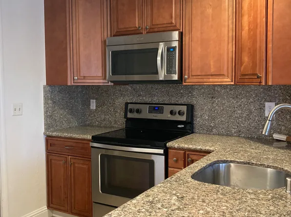 24552 Long Ct, Hayward, CA 94545