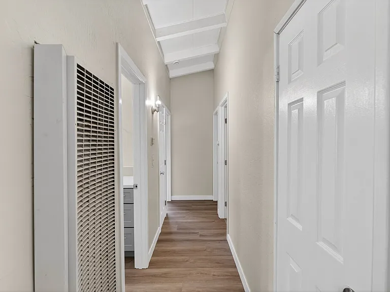 6428 Tapo Ct — Photo 26