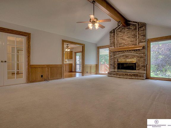 3rd image of 4305 N 157th Ave