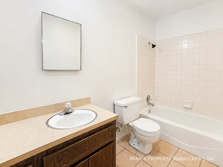 7306 Avenue W #B — Photo 23