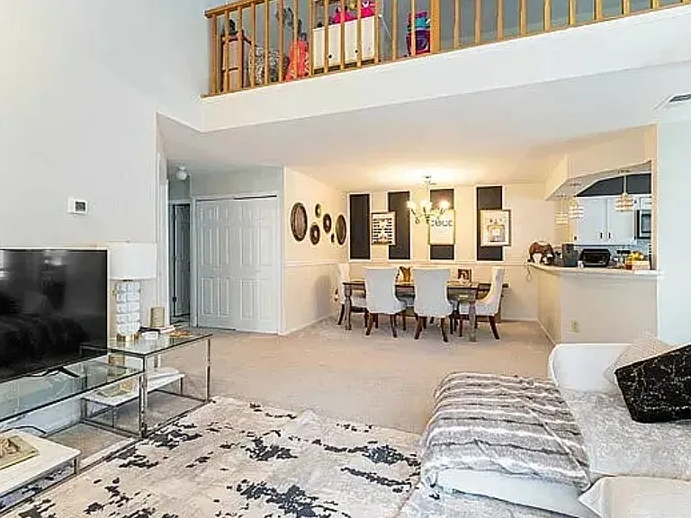 116 Harvest Ln — Photo 10