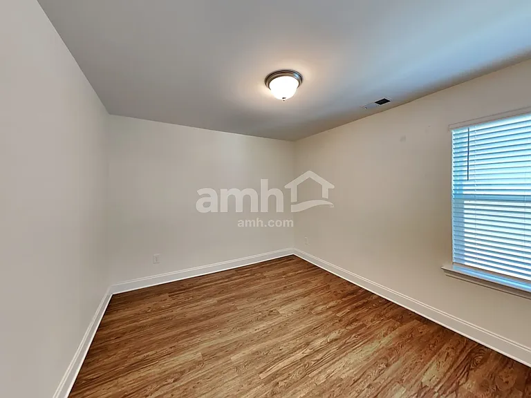 124 Cobblestone Dr — Photo 20