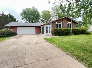 107 Robert St, Ostrander, MN 55961