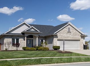 10026 Greenoak Blvd, Fort Wayne, IN 46804