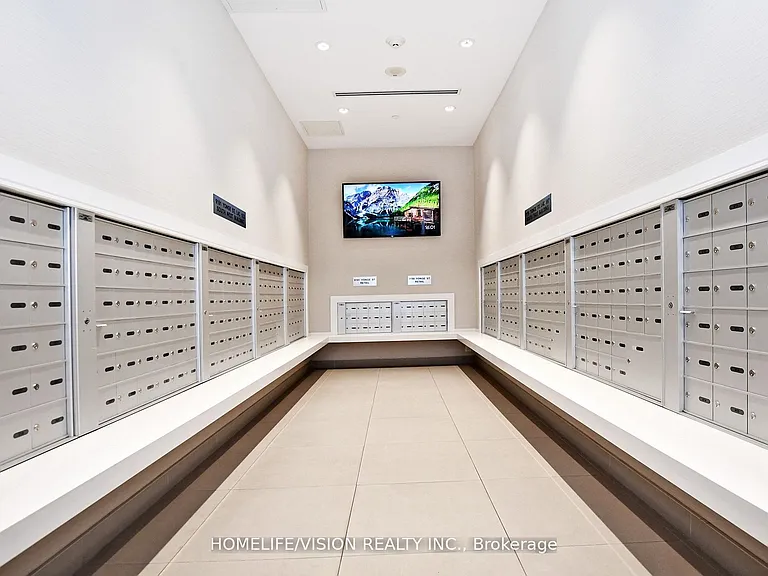 9205 Yonge St #1111 — Photo 3