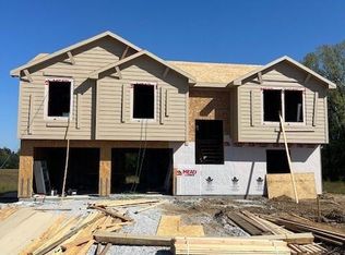 1309 NE Sequoia Ct, Oak Grove, MO 64075