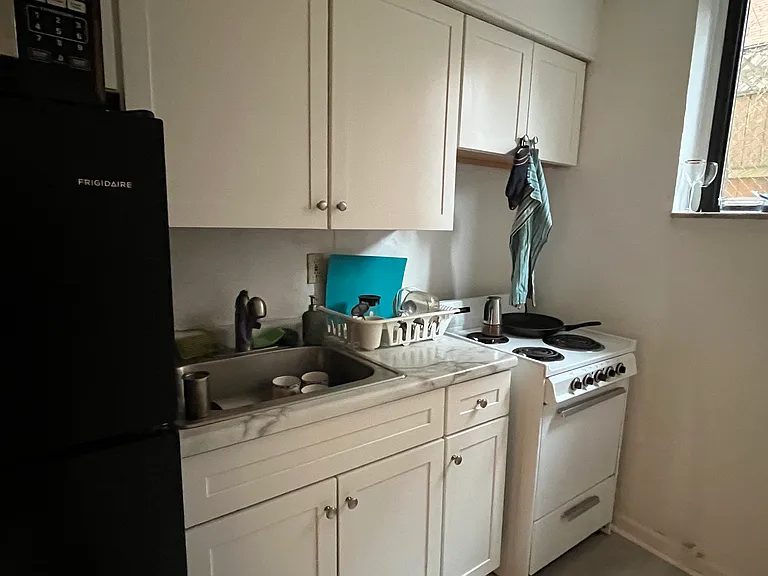 720 S Negley Ave #A4 — Photo 5