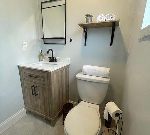 5th image of 511 N K St APT B