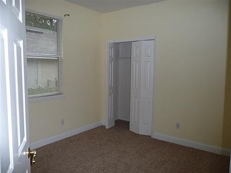 3rd image of 86508 Eastport Dr