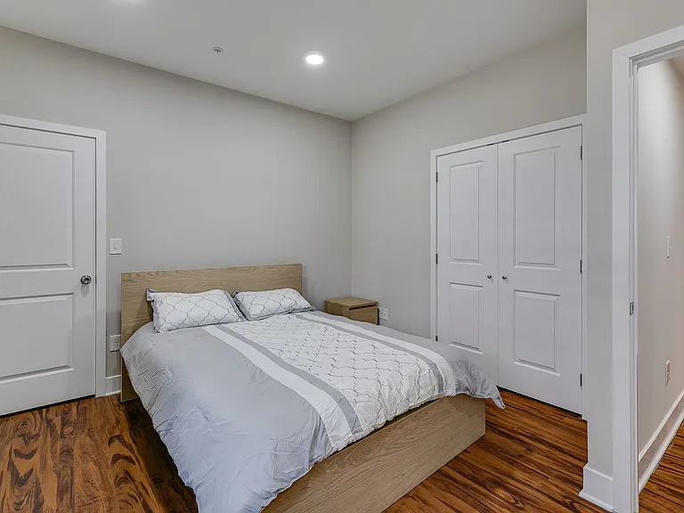549 Armstrong St #101 — Photo 22